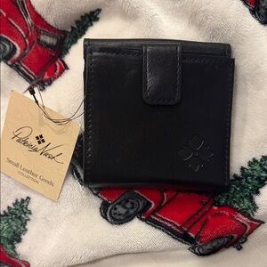 NWT Patricia Nash Black Leather Wallet